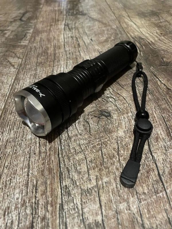 Тактический фонарь Bailong BL-858-P50