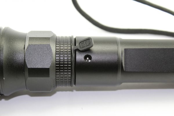 Подствольный фонарик Bailong Police BL-Q8610-GREEN