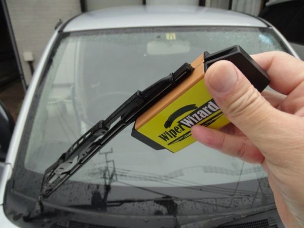 Восстановитель щеток автомобильных дворников Wiper Wizard